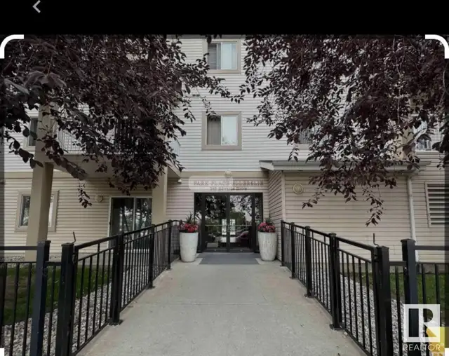 #211 245 EDWARDS DR SW SW Edmonton, Alberta62864393679490123