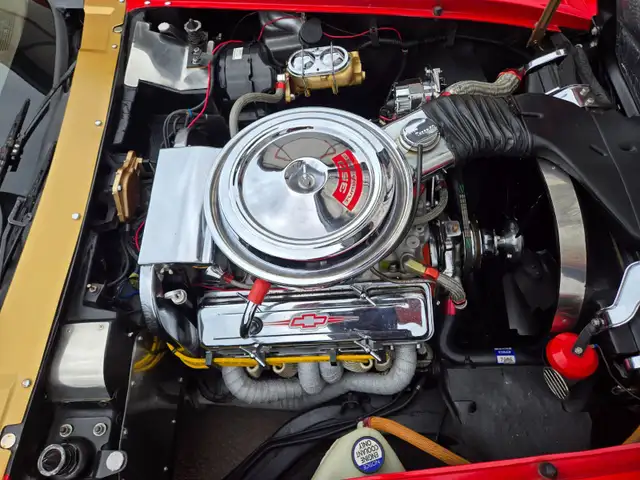 1976 Chevrolet Corvette GREENWOOD DAYTONA / ONLY 29 000 MILES Ve in Classic Cars in City of Toronto - Image 26