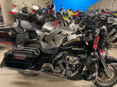 2011 Harley-Davidson FLHTK Harley-Davidson FLHTK 2011 2011 HARLEY FLHTK Nous payons le meilleur prix...