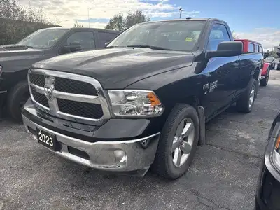 Clean Car Fax**One Owner Trade In**Ram 1500**5.7L**V8**Hemi**4x4**40/20/40 Bench Seat**8.4 Touchscre...
