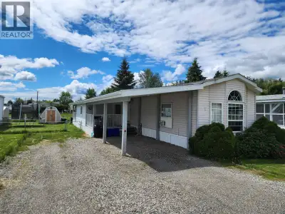 This 3-bedroom, 1-bath home is located in Lomar Park on Elm Street and offers a practical layout wit...