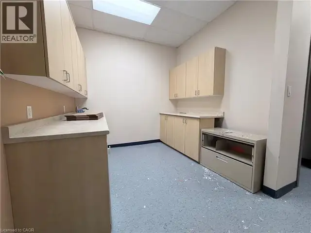 5205 HARVESTER Road Unit# 4 Burlington, Ontario in Commercial & Office Space for Rent in Oakville / Halton Region - Image 20