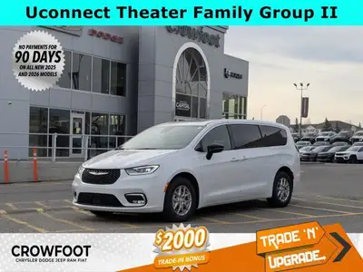 This Chrysler Pacifica has a dependable Regular Unleaded V-6 3.6 L/220 engine powering this Automati...