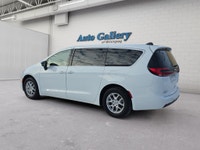 CLEAN CARFAX, LUXURY SEATING FOR 7 Discover comfort, versatility, and premium features in this 2024... (image 2)