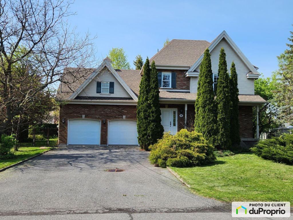 $819,000 - 2 Storey for sale in St-Jean-sur-Richelieu (St-Luc) — photo 1