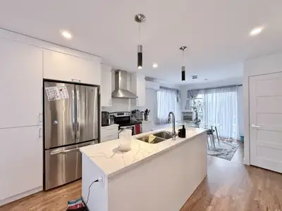 3 et demi-3 1/2-3 et demi longueuil-3.5-1 bedroom-1 bed-longueuil-électros inclus-appliances include...