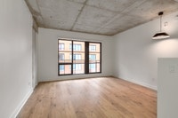 condo rental logement locatif-apartment for rent-Studio 2 1/2, Vieux Port Old Montreal, Cite Multime... (image 7)