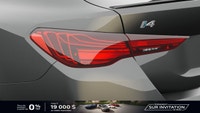 Découvrez la *2025 BMW i4 eDrive40*, la première Gran Coupé entièrement électrique, qui allie dynami... (image 9)