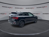 // ACCIDENT FREE!! // This 2024 Volkswagen Taos Comfortline FWD is a smart compact SUV for daily lif... (image 7)