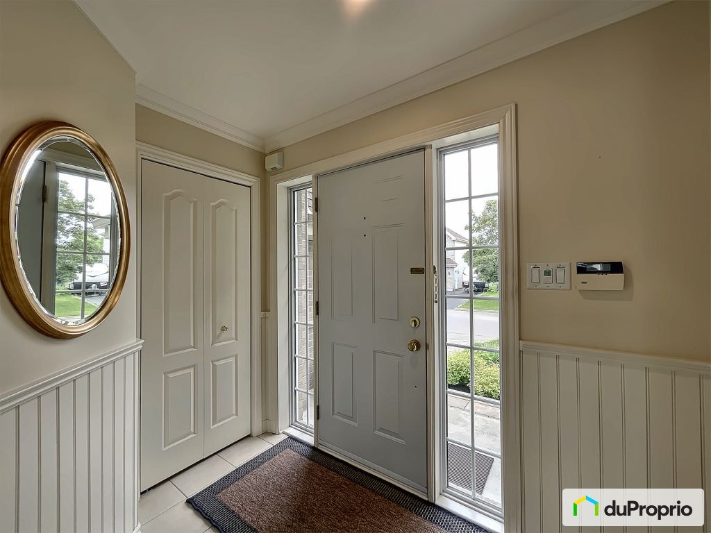 $897,000 - 2 Storey for sale in Blainville — photo 2