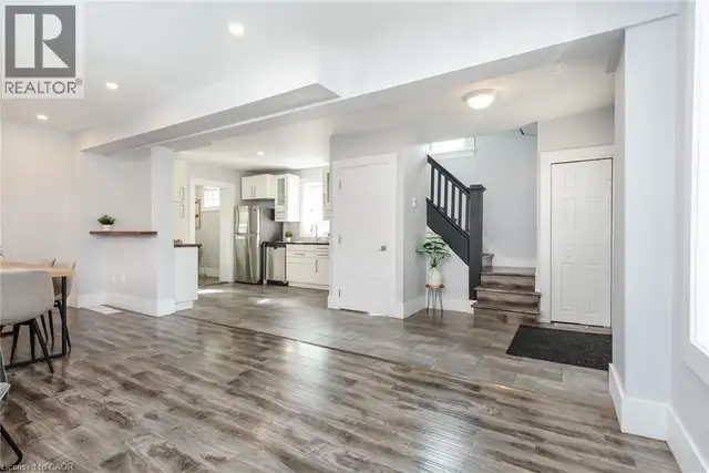 40 WOODLAND Avenue Kitchener, Ontario in Houses for Sale in Kitchener / Waterloo - Image 12