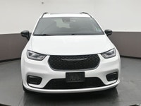 Apple Carplay, Climate control, Remote start, Push button start! Kijiji Engine: V6 Cylinder Engine 3... (image 1)