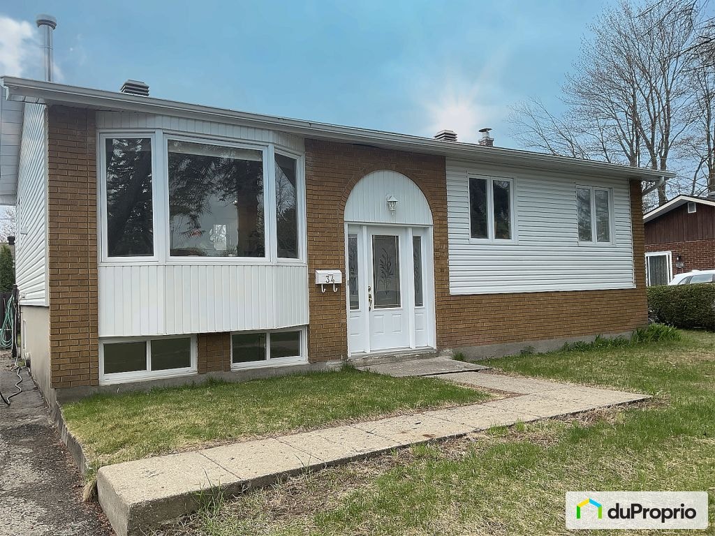 $559,900 - Bungalow for sale in Blainville — photo 1