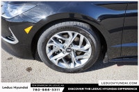 2021 Hyundai Sonata Preferred Experience the Hyundai Sonata Preferred with only 64205 km on the odom... (image 7)