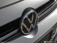 This Volkswagen Jetta boasts a Intercooled Turbo Regular Unleaded I-4 1.5 L/91 engine powering this... (image 7)