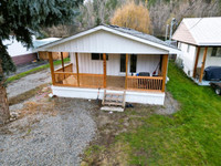 648 CENTRAL AVENUE Midway, British Columbia