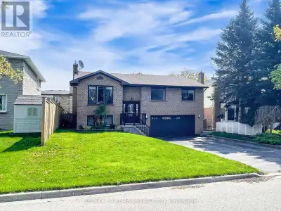 3 CHERRY BLOSSOM CRESCENT Clarington (Courtice), Ontario