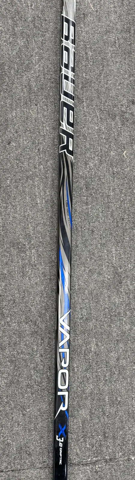 Bauer Vapor 3X Hockey Stick - Left Hand in Hockey in Oakville / Halton Region - Image 4