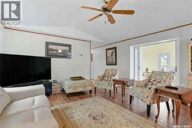 Grandora Acreage Vanscoy Rm No. 345, Saskatchewan in Houses for Sale in Saskatoon - Image 13