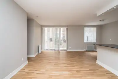 renovated one bedroom, kingston and woodbine - ID 1067, View more