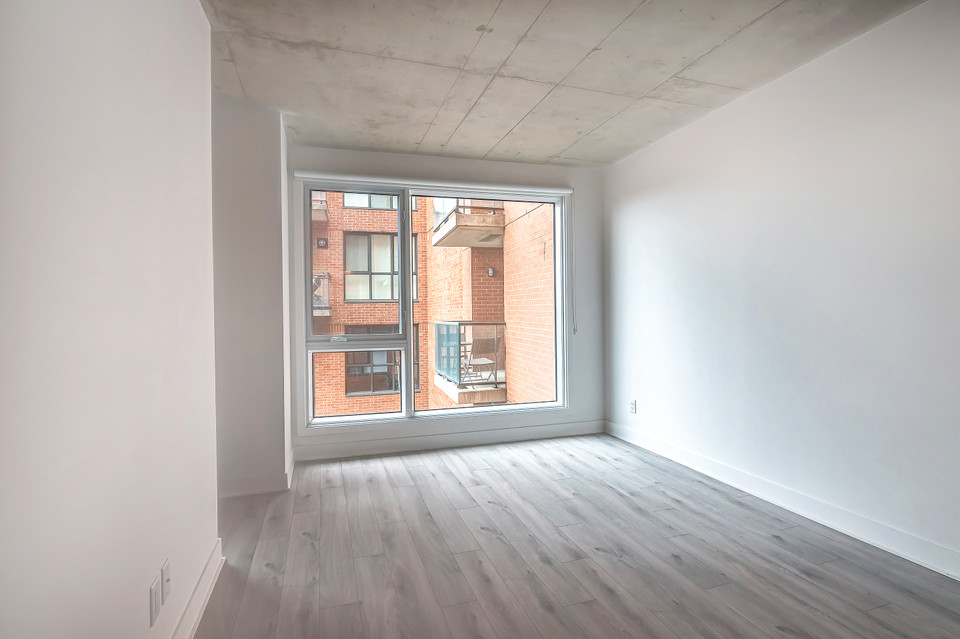 3 1/2 condo appartement à louer Ville Marie-UQAM-Berri dans Locations longue durée  à Ville de Montréal