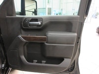 GMC SIERRA 1500 2021 SLE ELEVATION V8 5.3L X31 OFF-ROAD 4X4 CREW-CAB BOITE 6½ TOUT ÉQUIPÉ / INTÉRIEU... (image 6)