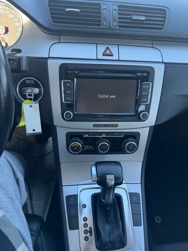 2010 Volkswagen Passat CC Sport line Safetied NO RUST!! in Cars & Trucks in Winnipeg - Image 12