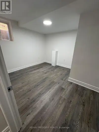 For Lease - Beautiful 1 Bedroom Basement Apartment in a Prime Pickering Location! This bright and we...