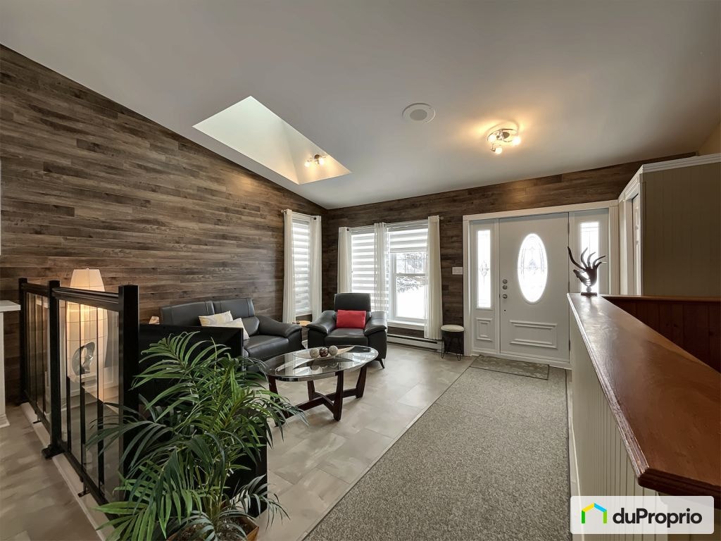 $490,000 - Bungalow for sale in Lavaltrie — photo 2