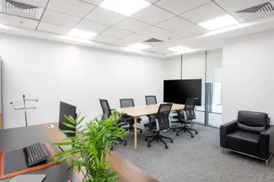 Flexible large office for rent designed to accommodate 30 people at Regus Benchmark Business Centre....