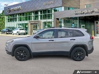 Discover the impressive capabilities of the 2018 Jeep Cherokee Sport, featuring a robust 3.2-liter P... (image 1)
