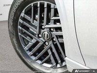 This Nissan Sentra has a trusty Regular Unleaded I-4 2.0 L/122 engine powering this Variable transmi... (image 9)