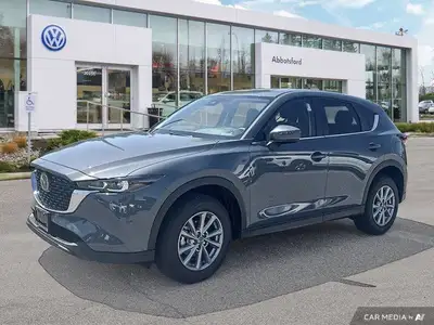 This Mazda CX-5 delivers a Regular Unleaded I-4 2.5 L/152 engine powering this Automatic transmissio...