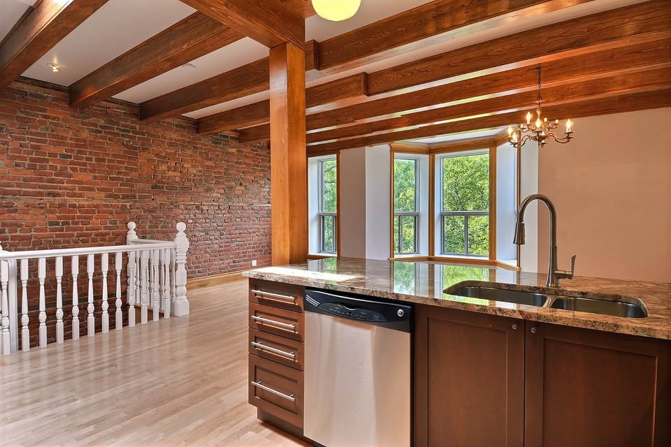 3904A Place Guay — photo 3