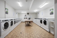 1 Bedroom Apartment for rent with all apartment utilities included - ideally located near the inters... (image 7)