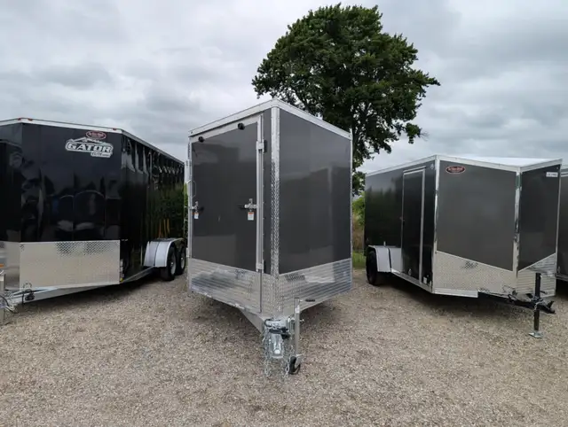 2025 Lightning 7x23 Aluminum Enclosed Snowmobile Trailer in Cargo & Utility Trailers in Mississauga / Peel Region - Image 3