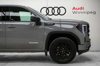 Treat yourself to the features you deserve in the well optioned, locally owned & serviced 2024 GMC S... (image 4)