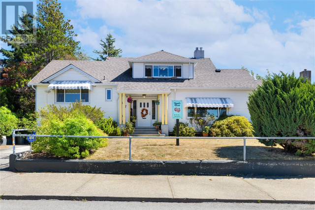 3827 5th Ave Port Alberni, British Columbia in Houses for Sale in Port Alberni - Image 3
