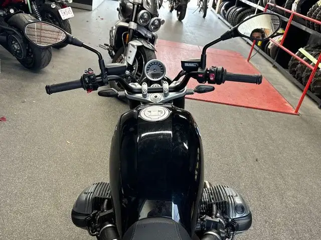 2024 BMW R 12 Blackstorm Metallic in Street, Cruisers & Choppers in Calgary - Image 13