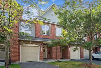 Forestview Townhomes - Townhouse (3 bedroom) available at 650 Wo