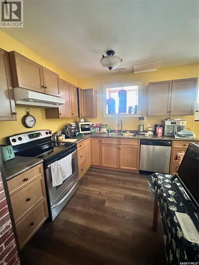 506 2nd Avenue PLACE Radisson, Saskatchewan in Houses for Sale in Saskatoon - Image 10