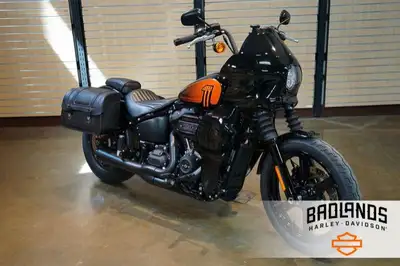 $120 Bi-WeeklyCustom Fairing, Cell phone, stage 1- bassani exhaust and SE tuner and air cleaner, swi...