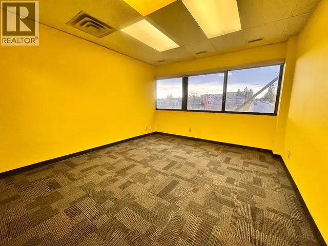5720 Macleod Trail SW Calgary, Alberta in Commercial & Office Space for Rent in Calgary - Image 5