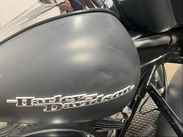 2013 harley-davidson Flhxi Street Glide Motorcycle in Cargo & Utility Trailers in Richmond - Image 25