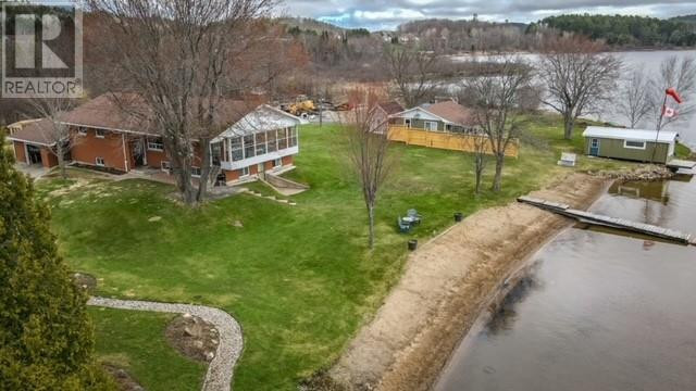 59 TRADER LANE Barry's Bay, Ontario in Houses for Sale in Petawawa - Image 2