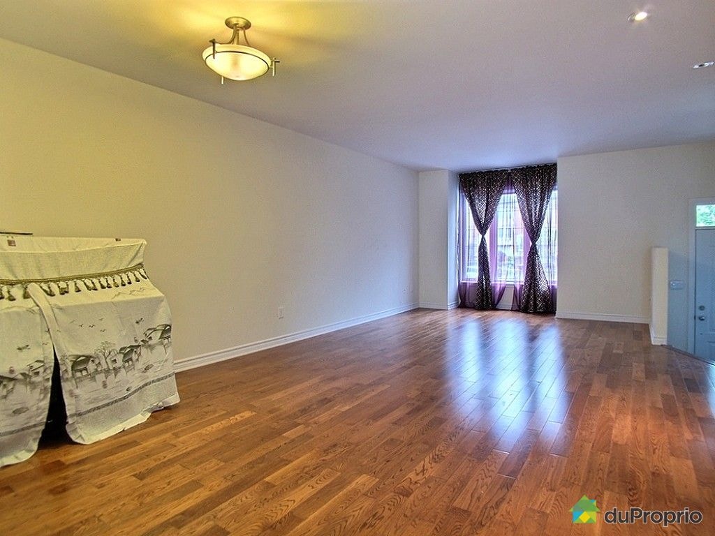 $699,000 - Townhouse for sale in Lachine — photo 2
