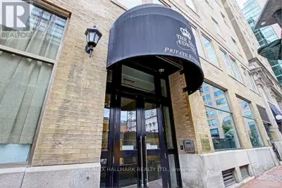 402 - 22 LEADER LANE Toronto (Church-Yonge Corridor), Ontario