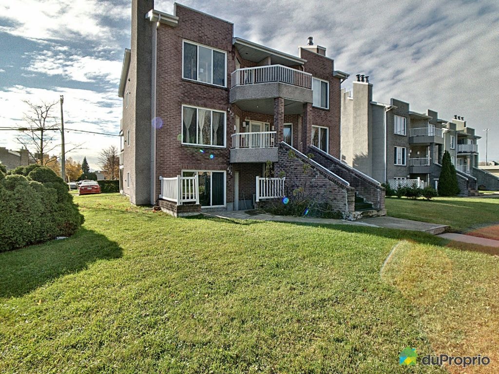 $985,000 - Quadruplex for sale in St-Jérôme (St-Jérôme) — photo 3