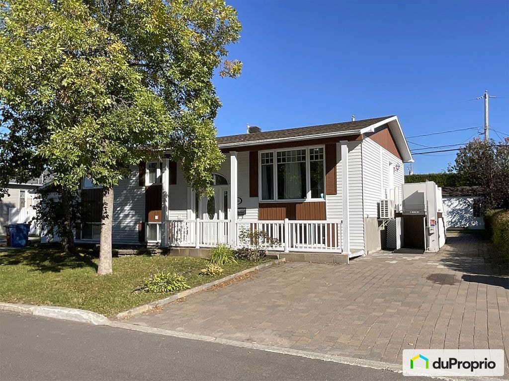 $415,000 - Bungalow for sale in Jonquière (Jonquière) — photo 2