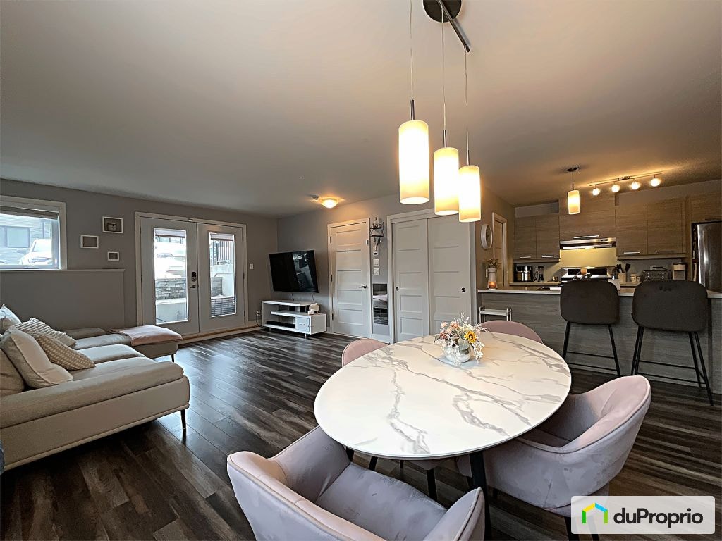 $369,900 - Condominium for sale in Vaudreuil-Dorion — photo 2